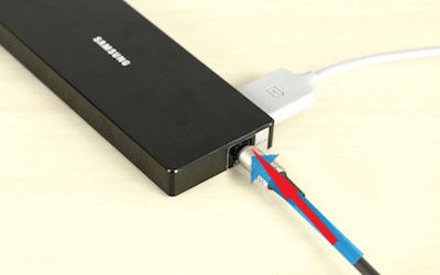 Как настроить звуковую панель Samsung с помощью цифрового оптического кабеля